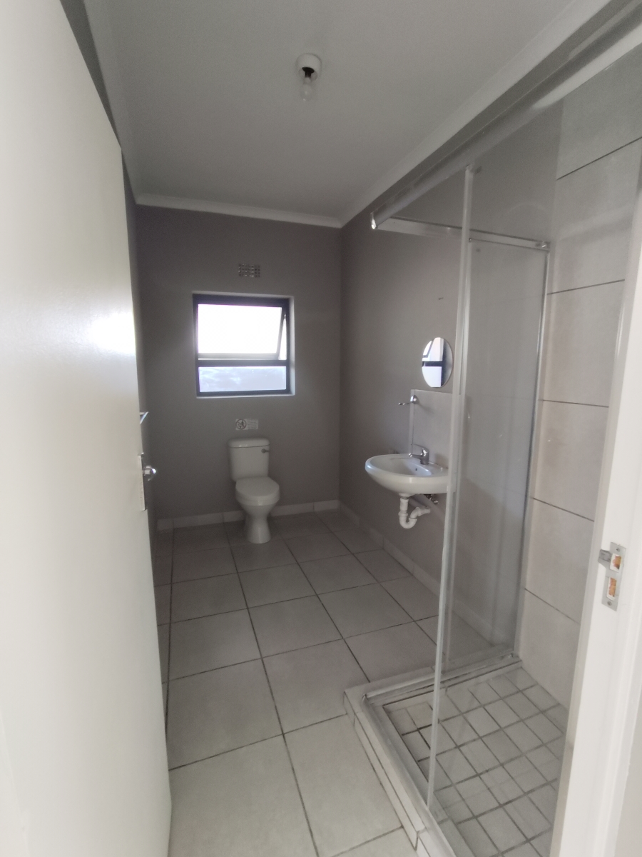 To Let Commercial Property for Rent in Steenberg Western Cape
